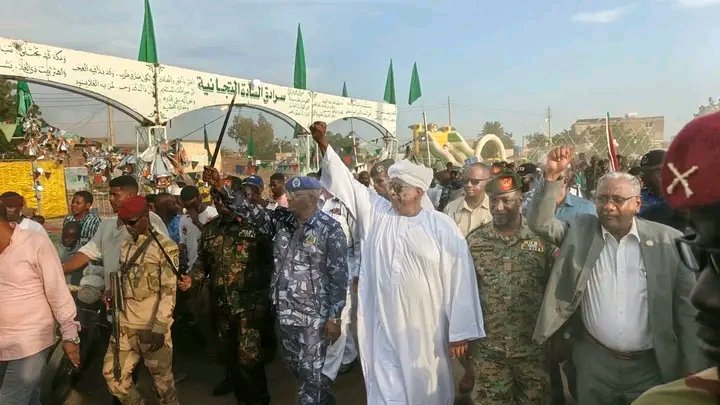 غلاف المقال